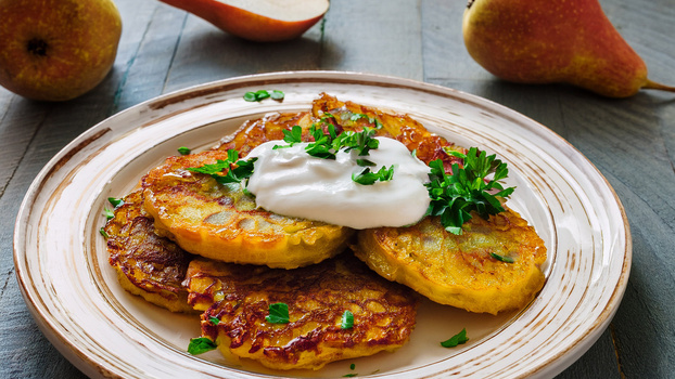 Rezeptbild für Steckrüben-Rösti mit Birnenquark