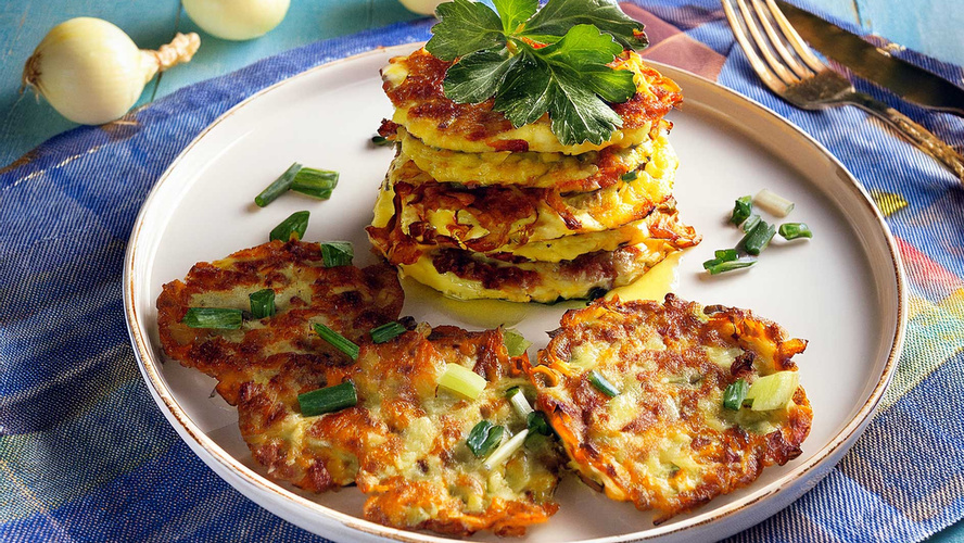 Rezeptbild für Steckrüben-Kartoffelpuffer mit Kasseler-Ragout