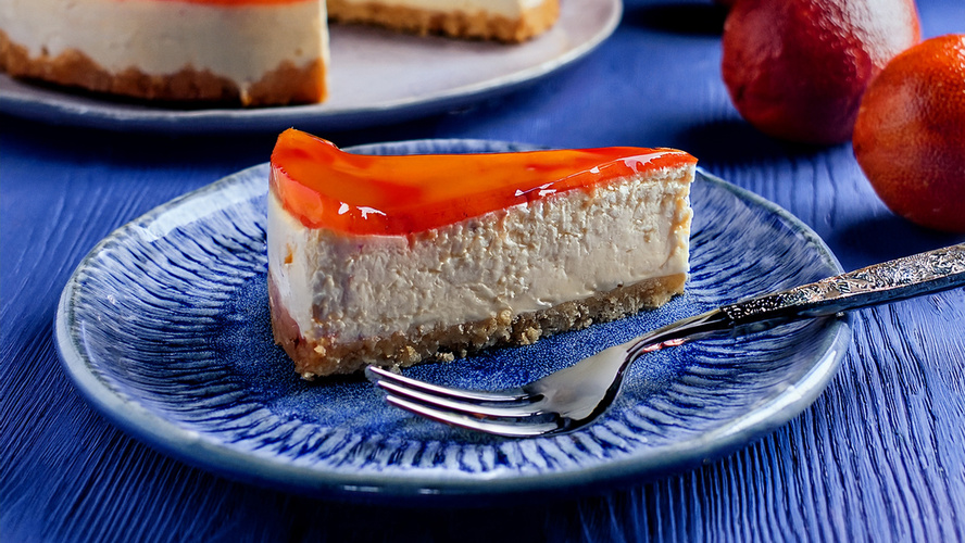 Rezeptbild für Marzipan-Cheesecake mit Blutorangenguss