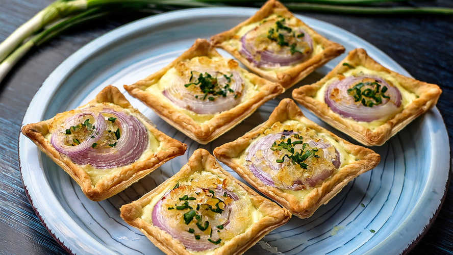 Rezeptbild für Schnelle Schalottentörtchen