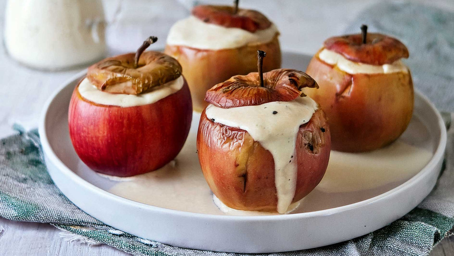 Rezeptbild für Bratapfel ohne Marzipan mit Vanillesoße