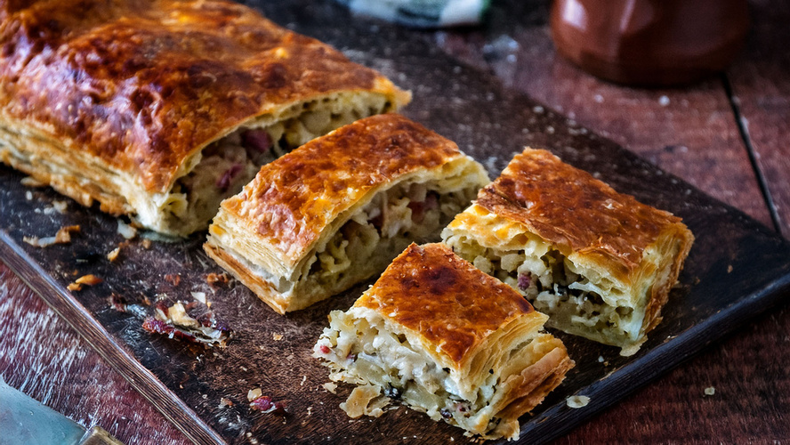 Rezeptbild für Weißkohl - Blätterteig - Strudel
